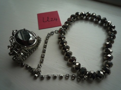 Ring and bracelet combined - ring,
