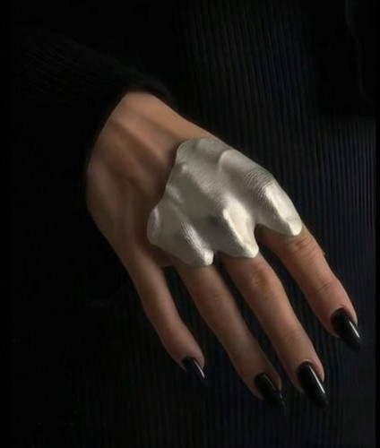 Artistic silver hand jewellery - silver,