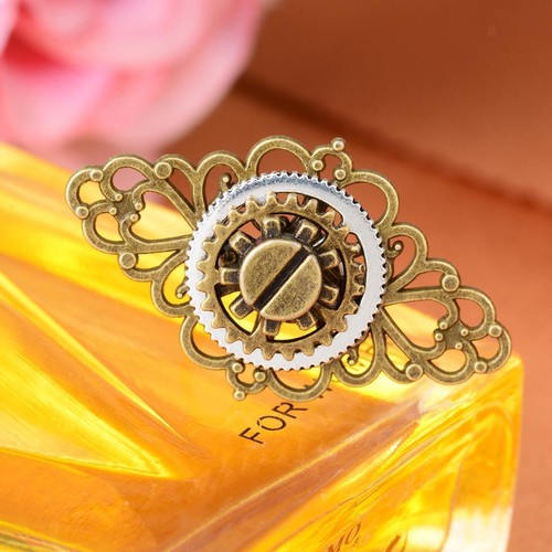 Classic alloy steampunk gear - alloy,